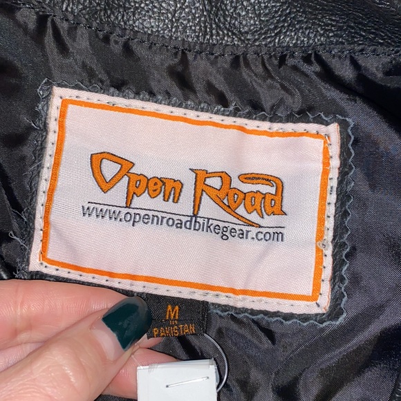 NWT Leather Biker Wolf Vest - Picture 5 of 12